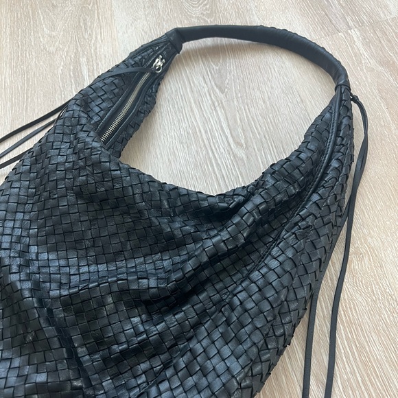 Intrecciato Woven Leather Hobo Vintage Bag - Picture 5 of 7